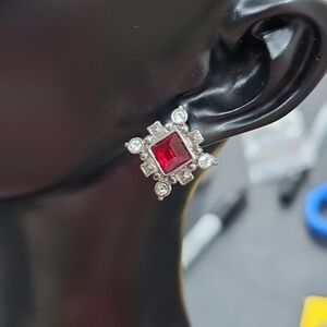 VINTAGE NINA RICCI for AVON GARNET STUD EARRINGS WITH RHINESTON ACCENTS